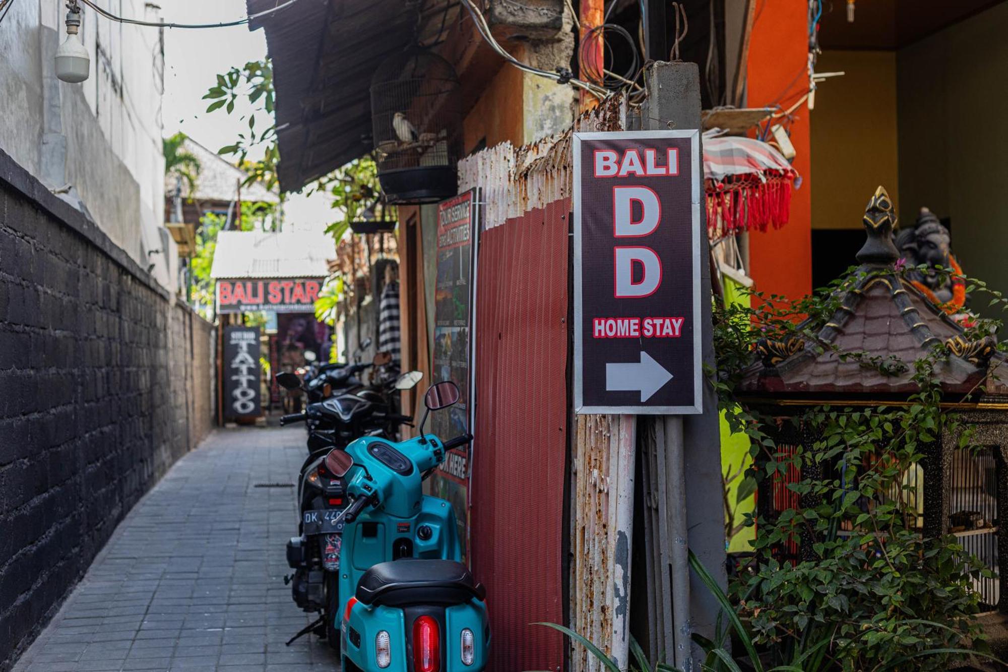 Bali Dd Homestay Seminyak Exterior photo